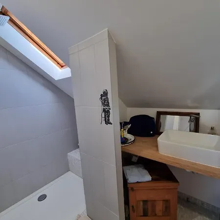 Maison Bord De بيت للعطل